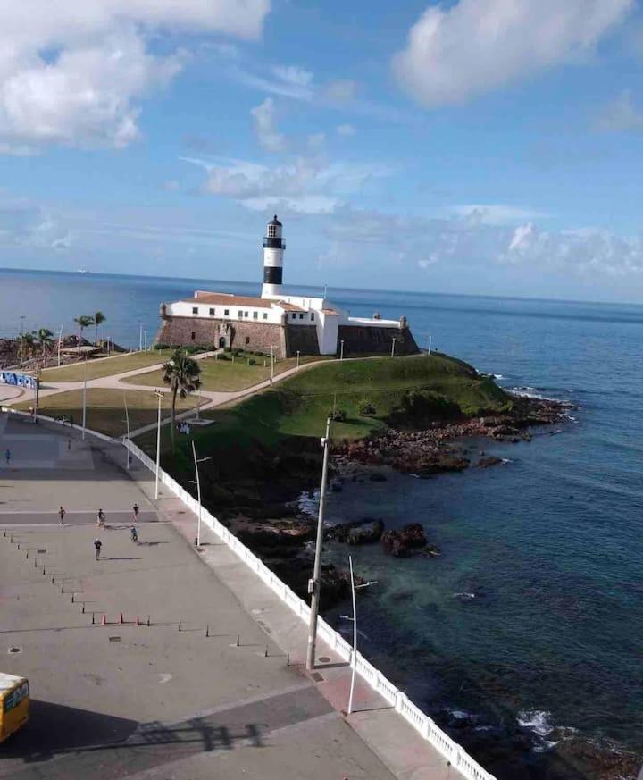 Apartamento No Farol Da Barra. Vista Deslumbrante Para O Mar! No Circuito Do Carnaval. Ao Lado Do Porto Da Barra ! Salvador Buitenkant foto